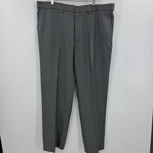 Haggar Classic Fit Cool 18 Graphite Gray Pants 40x30 Comfort Waist No Iron